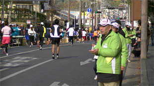 �ޗǃ}���\��2011�@�{�����e�B�A�͗l